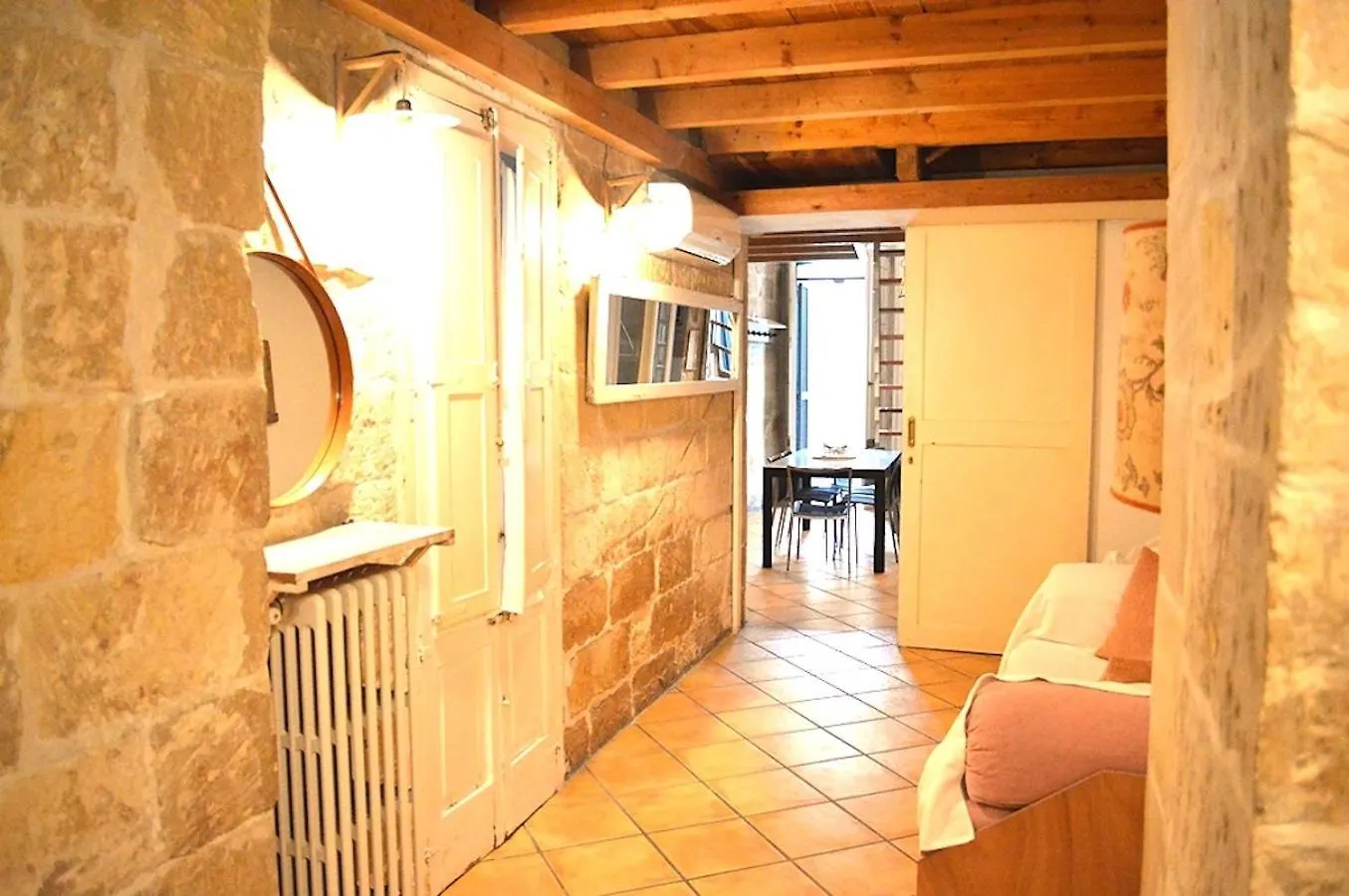 Casa Nei Fiori Di Lecce公寓